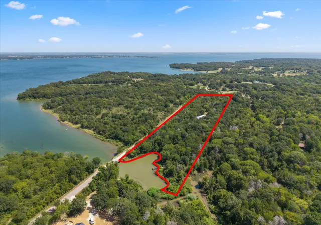 Photo 1 of Sale Pending at 16977 Se County Road 2370, Streetman, TX 75859 | MLS# 21360884 | Listing updated on 2026-08-20