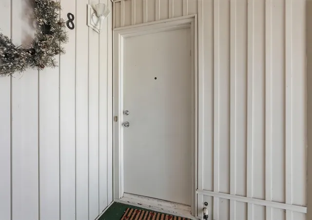 Photo 3 of Condo for sale at 4211 Fairway Dr, Granbury, TX 76049 | MLS# 21360842 | Listing updated on 2026-08-17