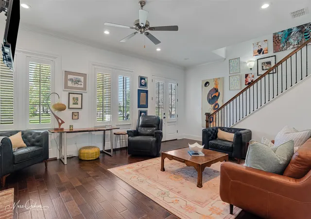Photo 2 of Single family home for sale at 3009 Newberry Ln, Shreveport, LA 71106 | MLS# 21360492 | Listing updated on 2026-08-16
