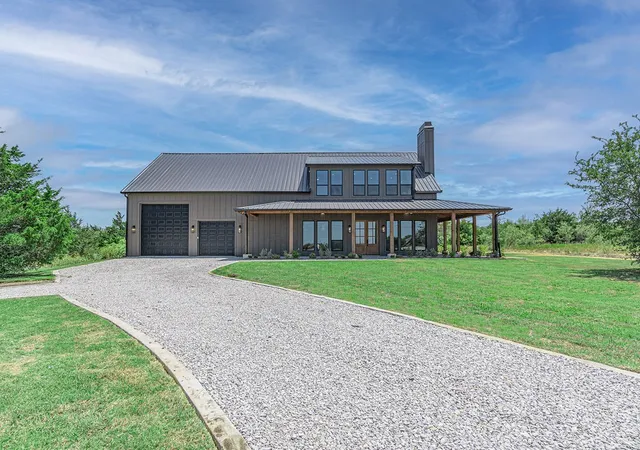 Photo 3 of Single family home for sale at 19498 Hwy 34 Hwy, Terrell, TX 75161 | MLS# 21360939 | Listing updated on 2026-09-27