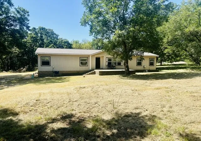 Photo 2 of Manufactured home for sale at 1210 E Texas St, Denison, TX 75021 | MLS# 21360969 | Listing updated on 2026-09-02