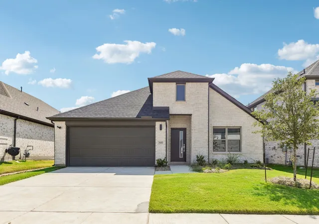 Photo 1 of Sale Pending at 5805 Corazon Ln, Fort Worth, TX 76126 | MLS# 21360980 | Listing updated on 2026-08-18