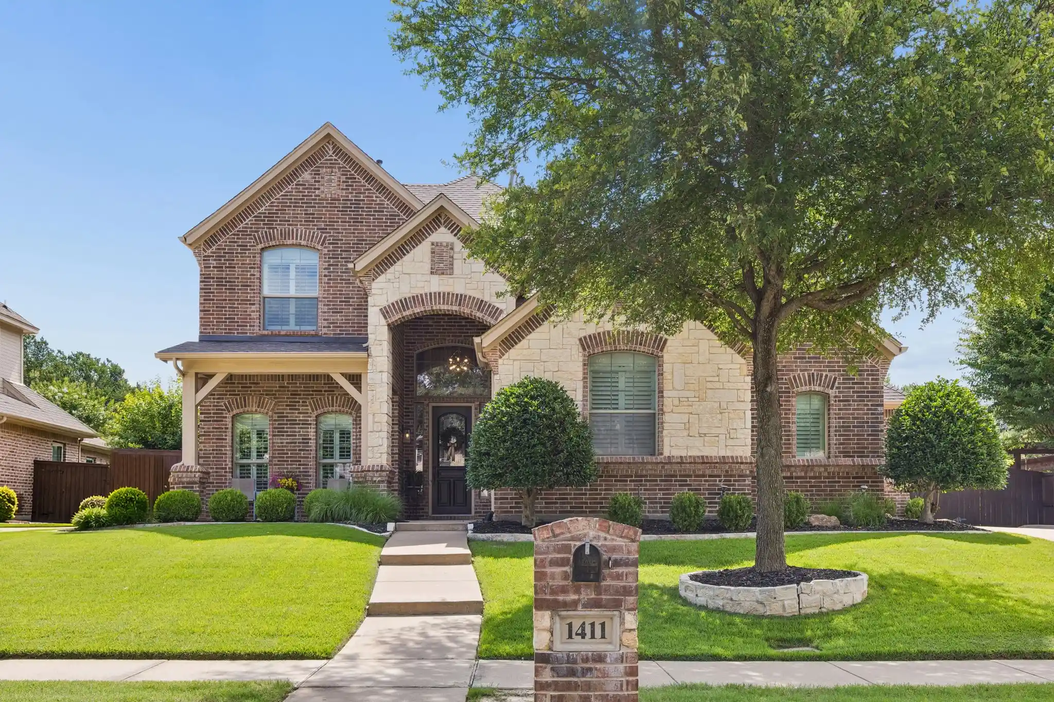 Single family home for sale at 1411 Ashmore Ct, Keller, TX 76248 | MLS# 21359751