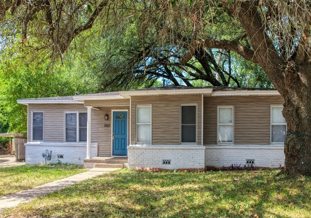 Photo 1 of Single family home for sale at 3420 Brook Cir, Waco, TX 76710 | MLS# 21361057 | Listing updated on 2026-08-27