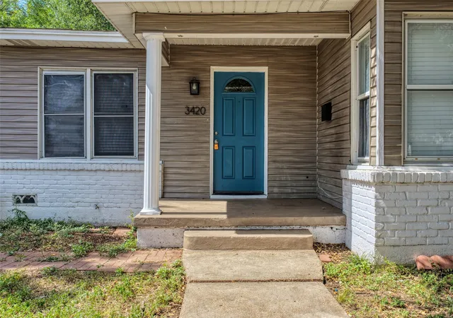 Photo 3 of Single family home for sale at 3420 Brook Cir, Waco, TX 76710 | MLS# 21361057 | Listing updated on 2026-08-27