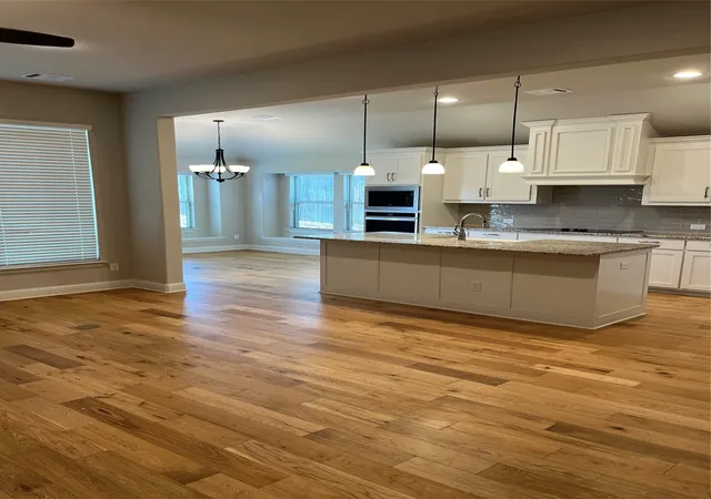 Photo 4 of Single family home for sale at 118 Jazlyn Dr, Keene, TX 76059 | MLS# 21361028 | Listing updated on 2026-08-24