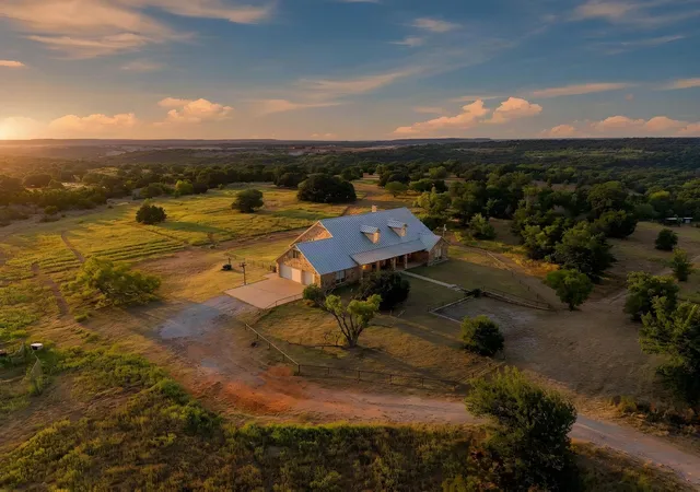 Photo 1 of Single family home for sale at 4350 Village Bend Rd, Mineral Wells, TX 76067 | MLS# 21361041 | Listing updated on 2026-08-16