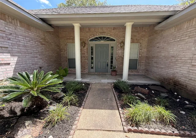 Photo 3 of Single family home for sale at 7079 Pine Oak Ln, Greenwood, LA 71033 | MLS# 21360586 | Listing updated on 2026-09-21