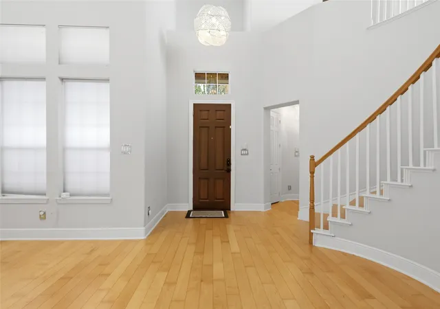 Photo 4 of Single family home for sale at 6925 Medallion Dr, Plano, TX 75024 | MLS# 21361144 | Listing updated on 2026-10-03