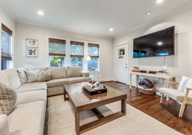 Photo 3 of Single family home for sale at 2515 Abrams Rd, Dallas, TX 75214 | MLS# 21361209 | Listing updated on 2026-10-04