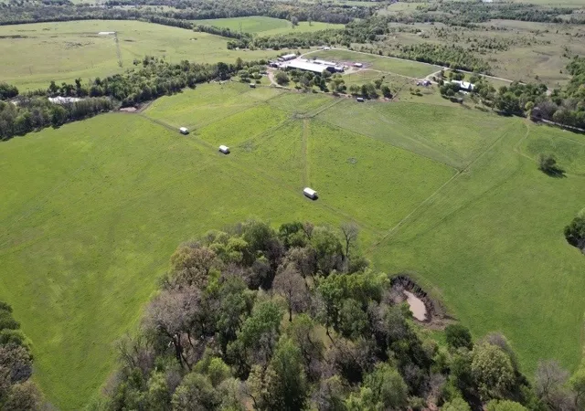 Photo 4 of House for sale at 9494 Waide Rd, Sanger, TX 76266 | MLS# 21360892 | Listing updated on 2026-10-07