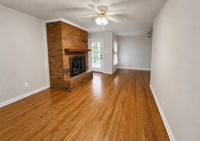 Photo 3 of Single family home for sale at 1004 Cordell St, Denton, TX 76201 | MLS# 21357350 | Listing updated on 2026-08-17