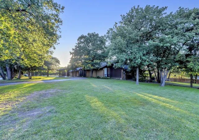 Photo 4 of Single family home for sale at 1665 Knox Rd, Keller, TX 76262 | MLS# 21361218 | Listing updated on 2026-08-21