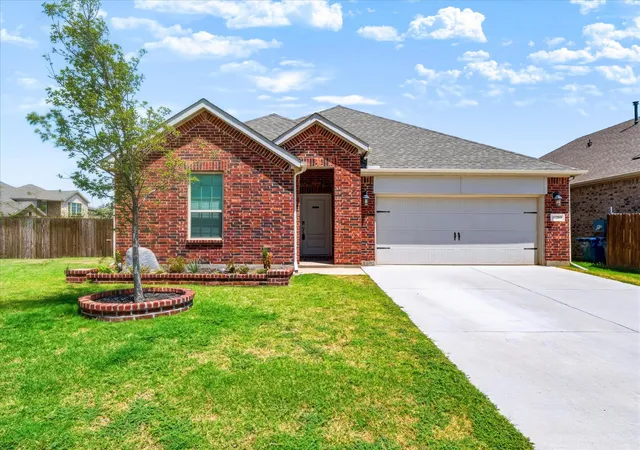 Photo 1 of Single family home for sale at 11203 Hawks Landing Dr, Aubrey, TX 76227 | MLS# 21360944 | Listing updated on 2026-10-07