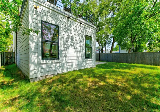 Photo 40 of Single family home for sale at 2928 Livingston Ave, Fort Worth, TX 76110 | MLS# 21361285 | Listing updated on 2026-08-16