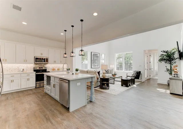 Photo 3 of Single family home for sale at 2928 Livingston Ave, Fort Worth, TX 76110 | MLS# 21361285 | Listing updated on 2026-08-16