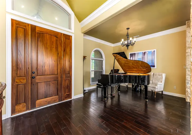 Photo 4 of Single family home for sale at 223 E Bay Dr, Bridgeport, TX 76426 | MLS# 21360622 | Listing updated on 2026-09-16