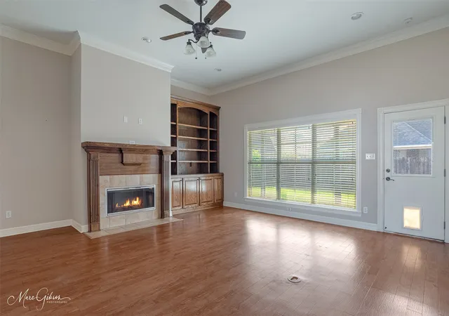 Photo 3 of Single family home for sale at 247 Olympia Dr, Shreveport, LA 71106 | MLS# 21361332 | Listing updated on 2026-08-28