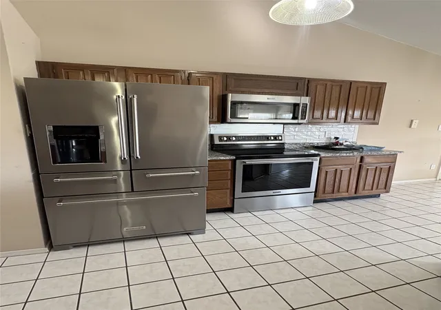 Photo 4 of Single family home for sale at 3610 Willowood Dr, Garland, TX 75040 | MLS# 21361358 | Listing updated on 2026-08-30
