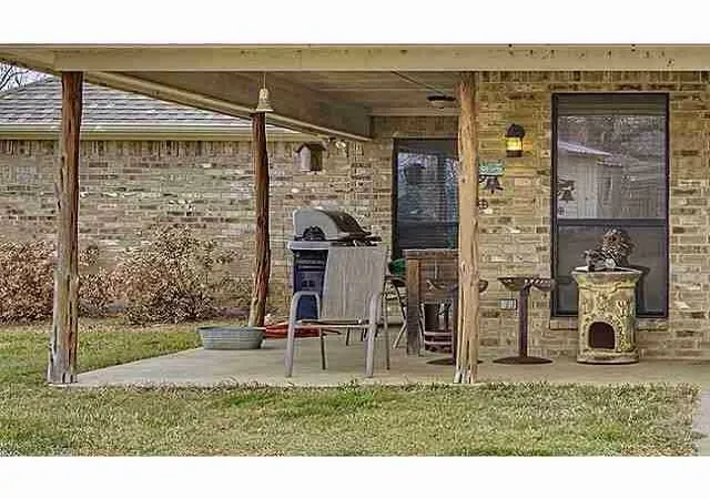 Photo 2 of Single family home for sale at 5725 County Road 707, Alvarado, TX 76009 | MLS# 21361447 | Listing updated on 2026-08-17