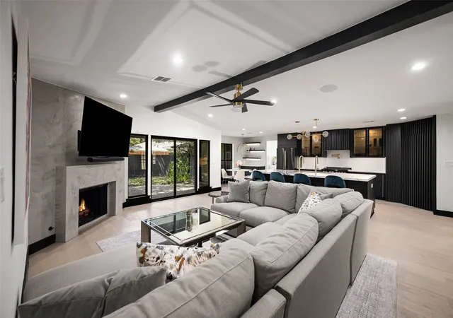 Photo 2 of Single family home for sale at 7336 Lakehurst Ave, Dallas, TX 75230 | MLS# 21342825 | Listing updated on 2026-08-23