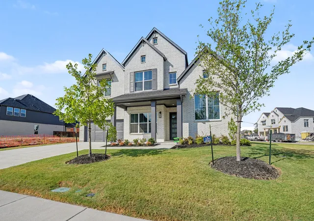 Photo 2 of Single family home for sale at 940 Shady Oaks Dr, Rockwall, TX 75087 | MLS# 21361511 | Listing updated on 2026-10-08