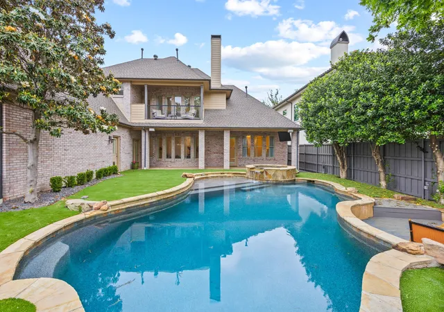 Photo 3 of Single family home for sale at 6828 Chevy Chase Ave, Dallas, TX 75225 | MLS# 21361049 | Listing updated on 2026-08-23