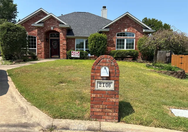 Single family home for sale at 2106 Renaissance Dr, Denison, TX 75020 | MLS# 21361510