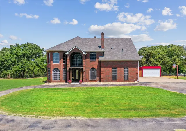 Photo 1 of Single family home for sale at 2380 W Sherman Dr, Aubrey, TX 76227 | MLS# 21359887 | Listing updated on 2026-09-16