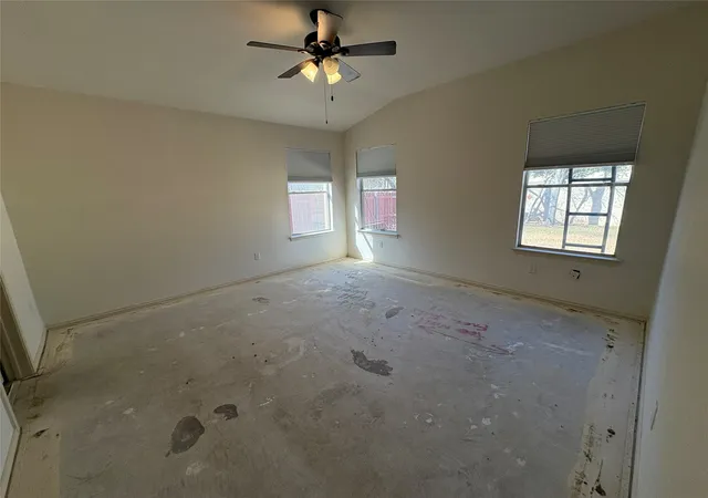 Photo 4 of Sale Pending at 1440 Thibodeaux Dr, Round Rock, TX 78664 | MLS# 21361504 | Listing updated on 2026-08-31