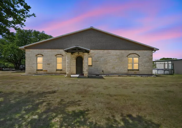 Photo 3 of Single family home for sale at 322 Fm 927, Morgan, TX 76671 | MLS# 21360212 | Listing updated on 2026-08-31