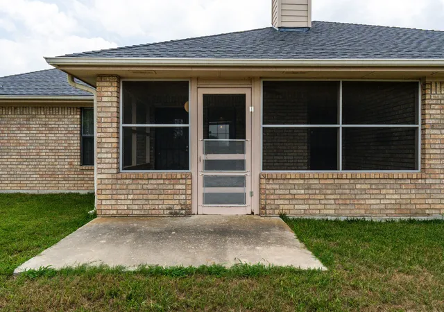 Photo 2 of Sale Pending at 148 Sunflower, Lampasas, TX 76550 | MLS# 21361621 | Listing updated on 2026-08-31