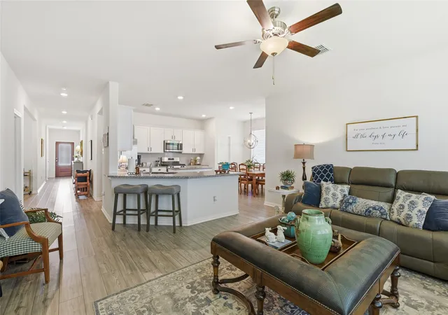 Photo 4 of Single family home for sale at 5829 Pensby Dr, Aubrey, TX 76227 | MLS# 21361597 | Listing updated on 2026-10-07