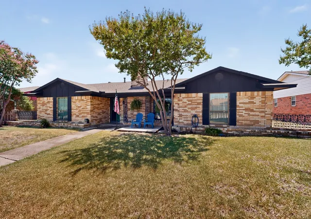 Photo 1 of Single family home for sale at 2412 Monticello Dr, Mesquite, TX 75149 | MLS# 21361612 | Listing updated on 2026-08-17