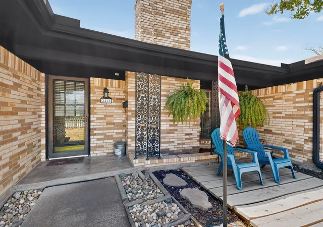 Photo 3 of Single family home for sale at 2412 Monticello Dr, Mesquite, TX 75149 | MLS# 21361612 | Listing updated on 2026-08-17