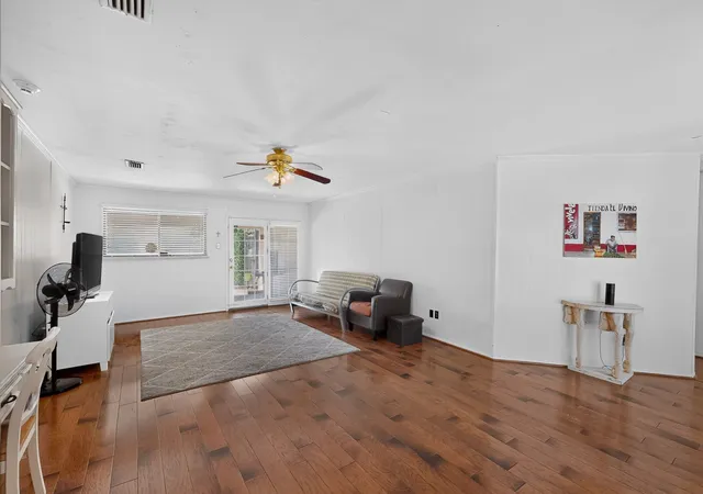 Photo 4 of Single family home for sale at 2412 Monticello Dr, Mesquite, TX 75149 | MLS# 21361612 | Listing updated on 2026-08-17