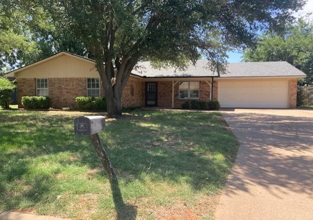 Photo 1 of Single family home for sale at 1202 Randy Dr Dr, Graham, TX 76450 | MLS# 21358886 | Listing updated on 2026-08-27