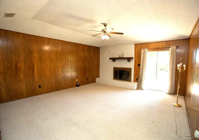 Photo 2 of Single family home for sale at 1202 Randy Dr Dr, Graham, TX 76450 | MLS# 21358886 | Listing updated on 2026-08-27