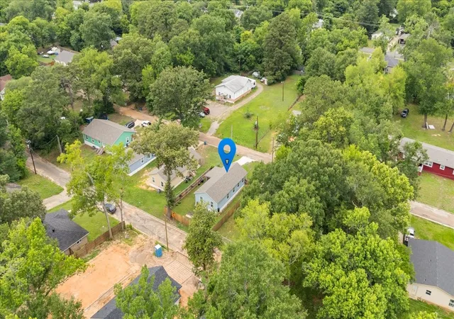 Photo 36 of Single family home for sale at 215 Hull St, Gladewater, TX 75647 | MLS# 21360753 | Listing updated on 2026-08-18