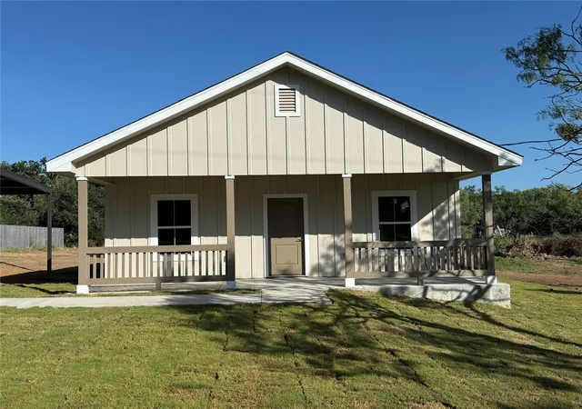 Photo 1 of Single family home for sale at 1882 County Road 1154, Lampasas, TX 76550 | MLS# 21350076 | Listing updated on 2026-08-17