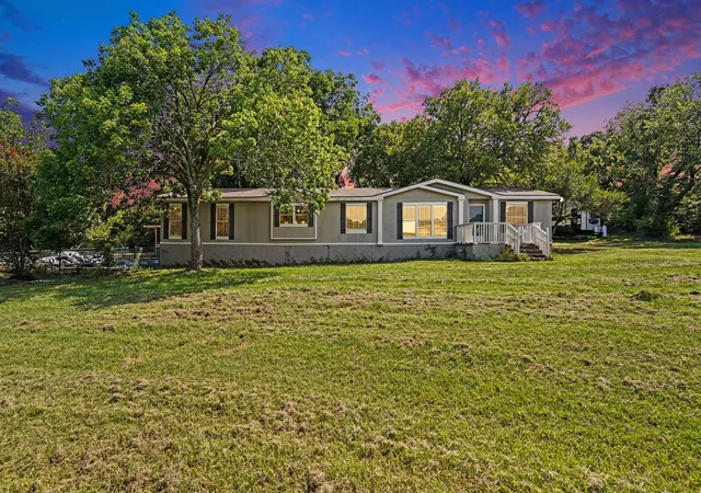 Photo 1 of Manufactured home for sale at 6356 Rendon Bloodworth Rd, Fort Worth, TX 76140 | MLS# 21332362 | Listing updated on 2026-08-17