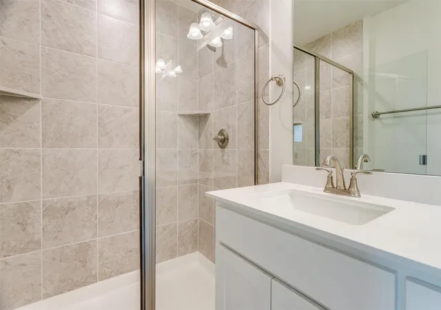 Photo 3 of Townhouse for sale at 1529 Homeplace Cir, Mansfield, TX 76063 | MLS# 21361762 | Listing updated on 2026-08-17