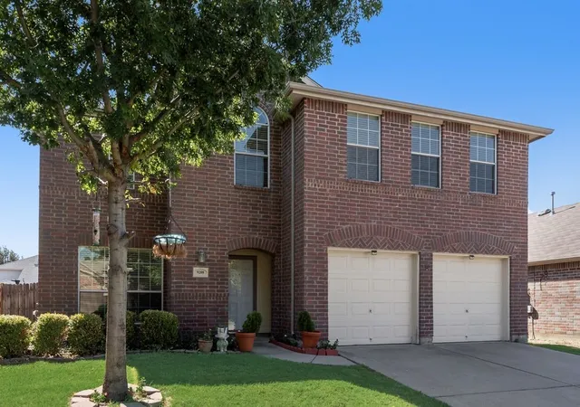 Photo 3 of Single family home for sale at 9208 Conestoga Dr, Fort Worth, TX 76131 | MLS# 21361650 | Listing updated on 2026-10-07