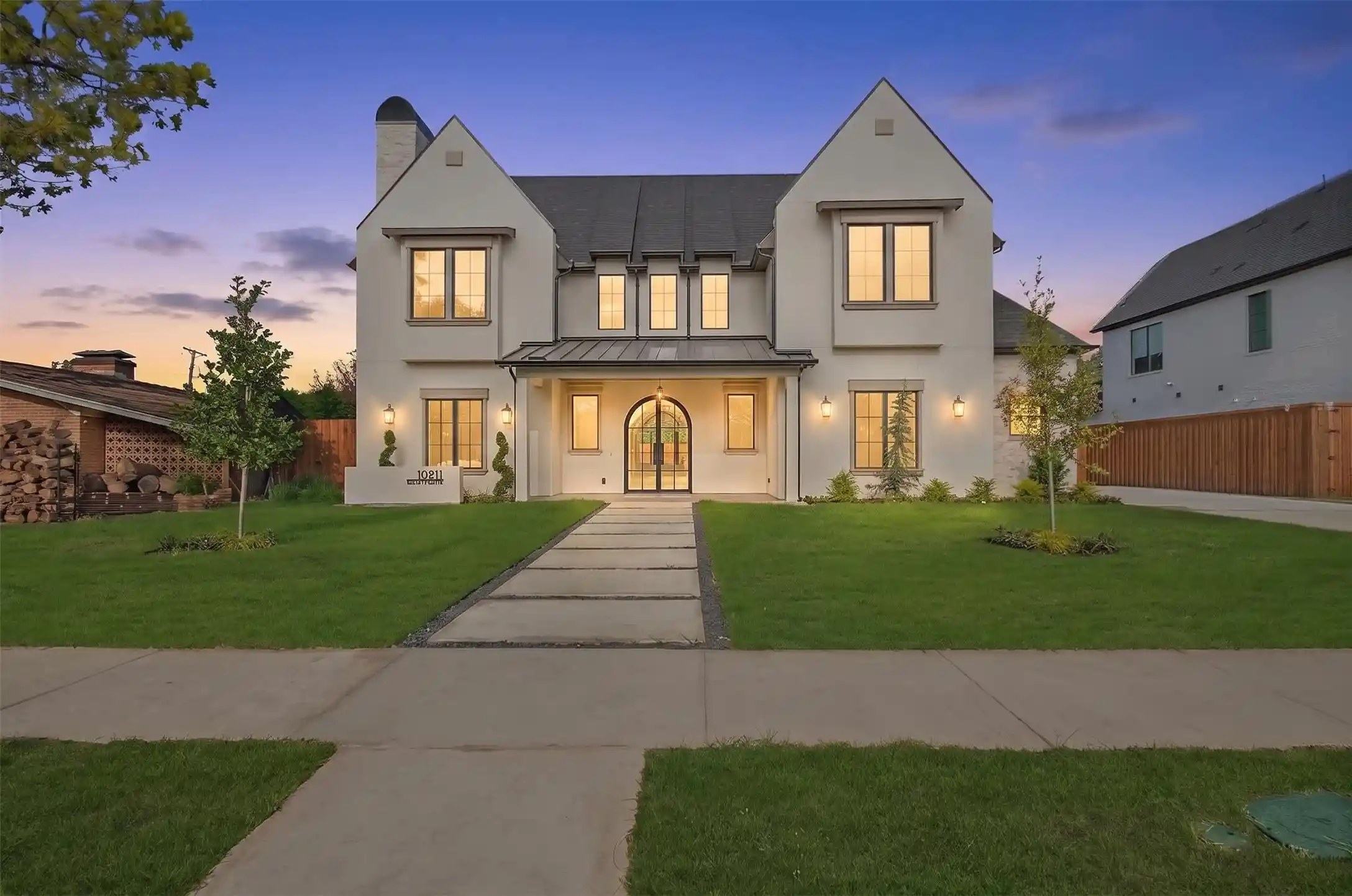 Photo 1 of Mansion for sale at 10911 Beauty Ln, Dallas, TX 75229 | MLS# 21361737 | Listing updated on 2026-10-25