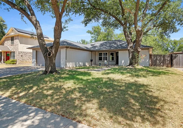 Photo 1 of Sale Pending at 6804 Richfield Dr, North Richland Hills, TX 76182 | MLS# 21343396 | Listing updated on 2026-09-05