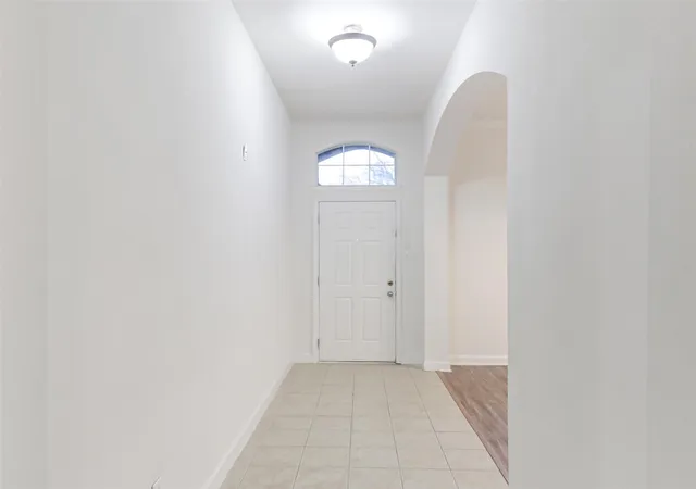 Photo 3 of Single family home for sale at 704 Darlington Trl, Fort Worth, TX 76131 | MLS# 21361835 | Listing updated on 2026-08-18