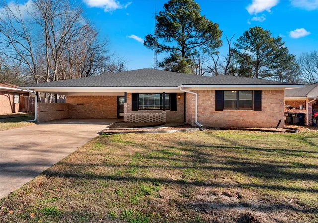 Photo 1 of Single family home for sale at 601 N 38th St, Corsicana, TX 75110 | MLS# 21361711 | Listing updated on 2026-08-18