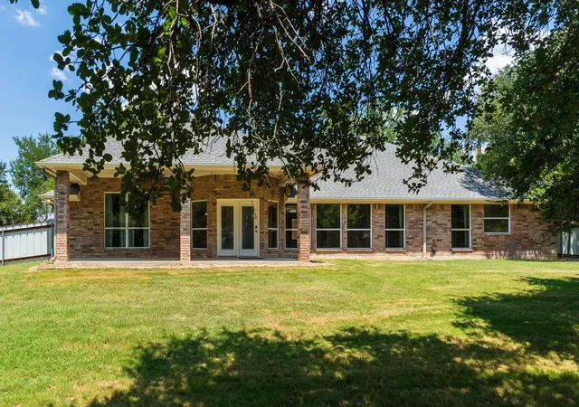 Photo 3 of Single family home for sale at 901 County Road 3150, Kempner, TX 76539 | MLS# 21361871 | Listing updated on 2026-09-21