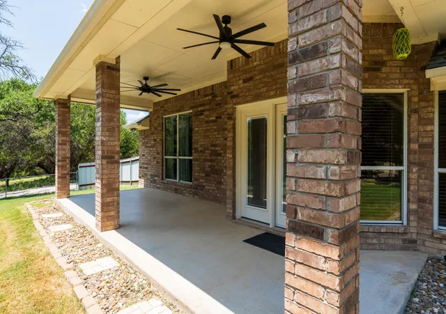 Photo 4 of Single family home for sale at 901 County Road 3150, Kempner, TX 76539 | MLS# 21361871 | Listing updated on 2026-09-21