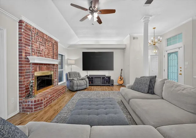 Photo 4 of Single family home for sale at 729 Bent Tree Ct, Hurst, TX 76054 | MLS# 21361918 | Listing updated on 2026-08-29